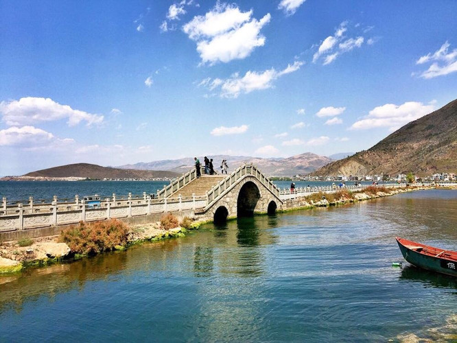 云南，多彩魅力与独特风情展现的评论文章